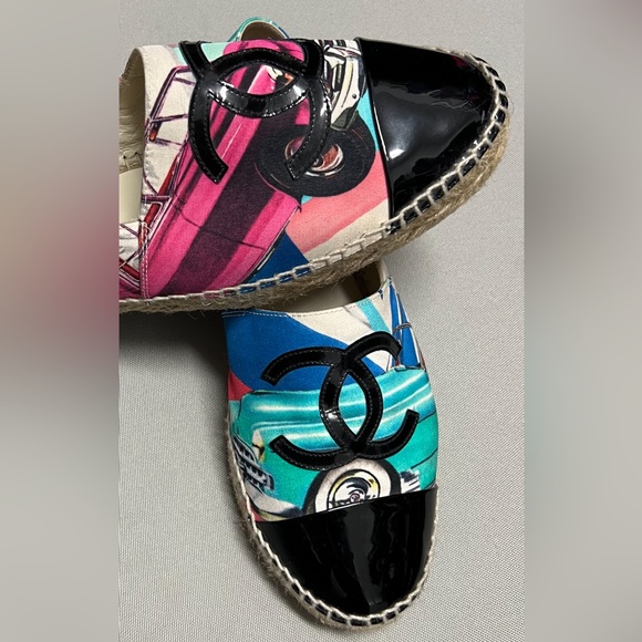 CHANNEL Authentic! - Picture 4 of 7